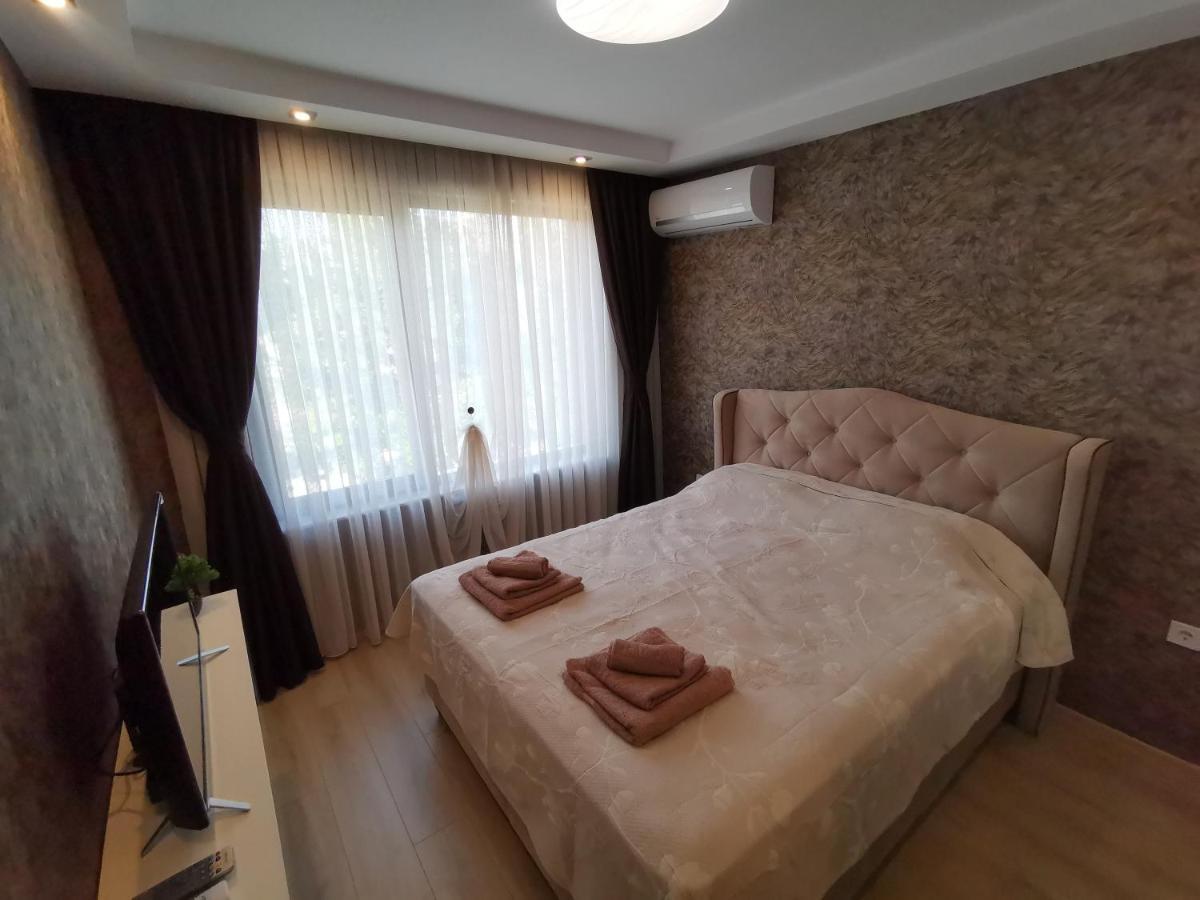 City Center Lux Apartment Warna Zewnętrze zdjęcie